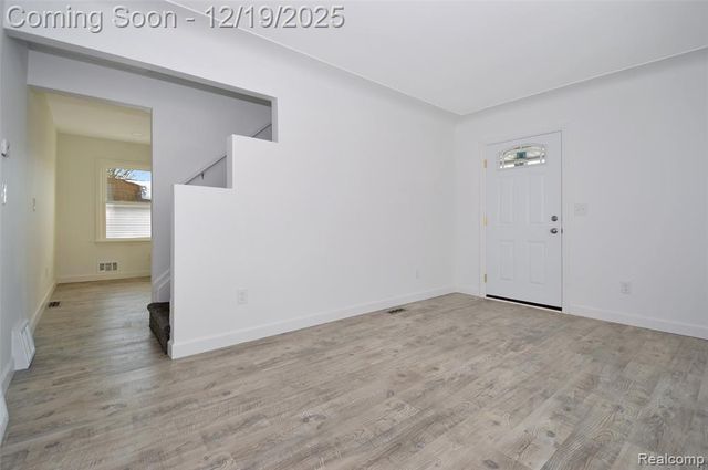 1604 15th Street, Wyandotte, MI 48192