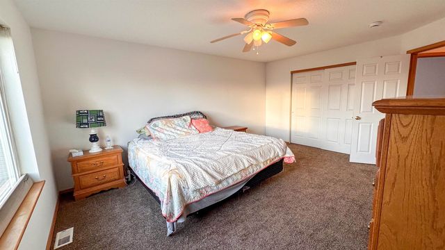 2620 Eton Ln, Cheney, WA 99004