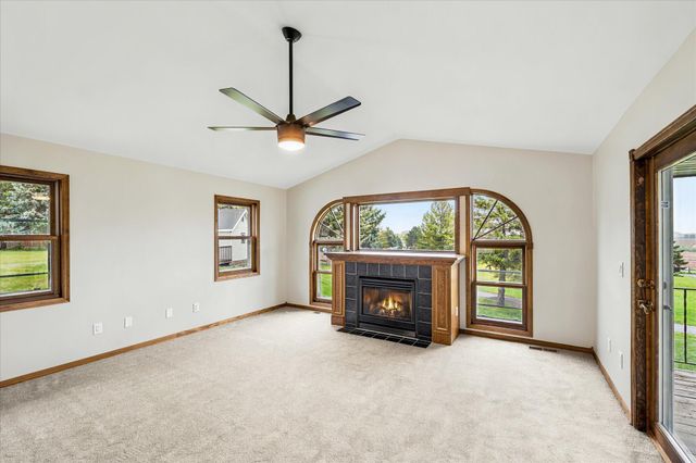 11826 Larabee Circle NE, Albertville, MN 55301
