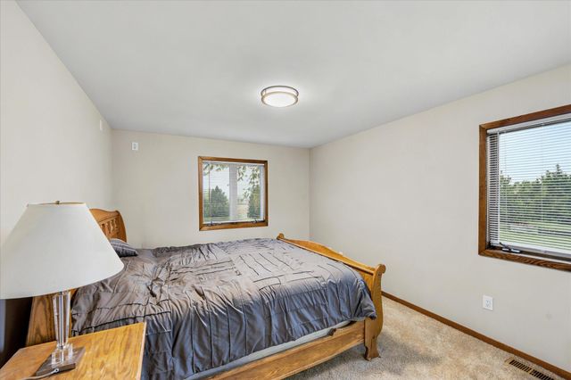 11826 Larabee Circle NE, Albertville, MN 55301