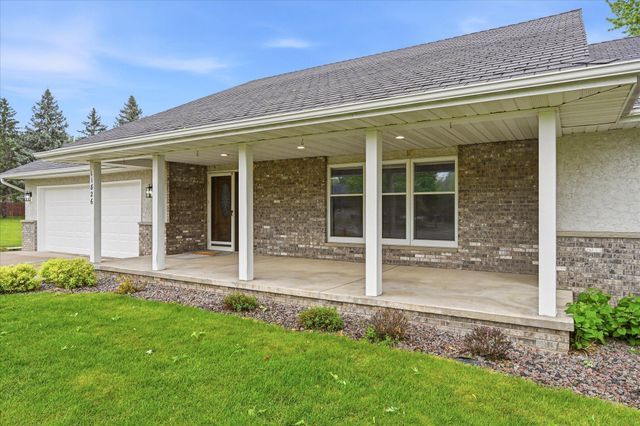 11826 Larabee Circle NE, Albertville, MN 55301