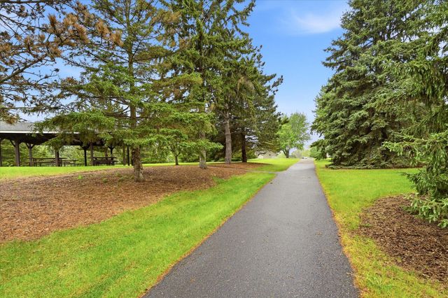 11826 Larabee Circle NE, Albertville, MN 55301