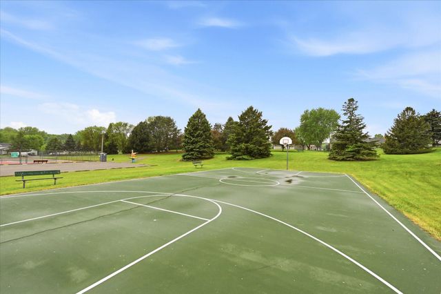 11826 Larabee Circle NE, Albertville, MN 55301
