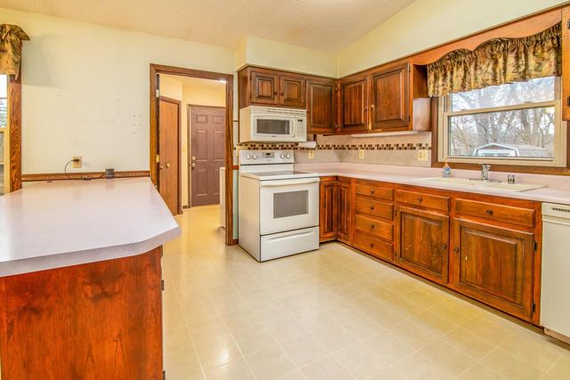 5041 Creek Haven ROAD, Cottage Grove, WI 53527