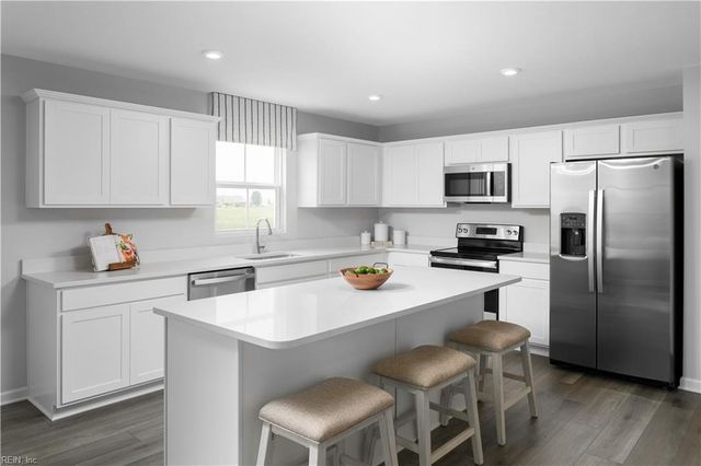 202 Myrtle ST, South Mills, NC 27976