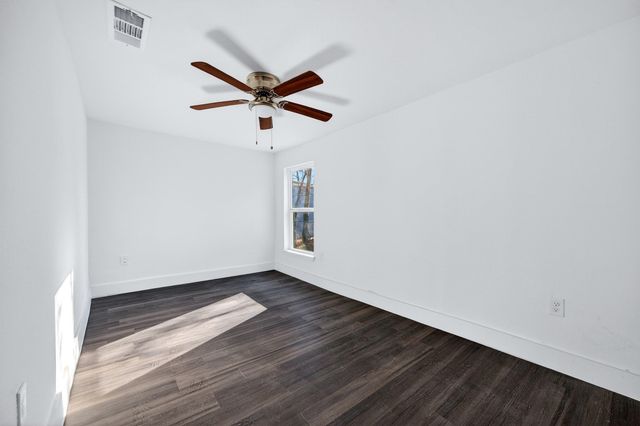 710 E Lamar Street, Sherman, TX 75090