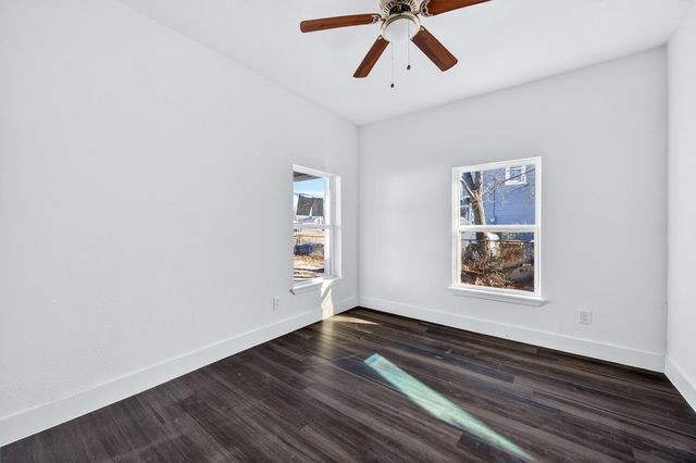 710 E Lamar Street, Sherman, TX 75090