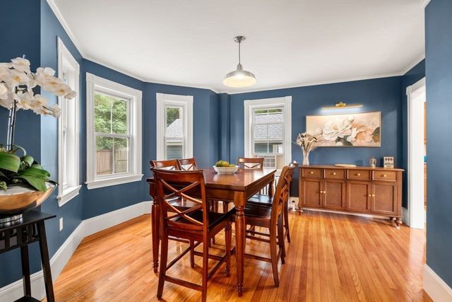 28 River Road, Weston, MA 02493