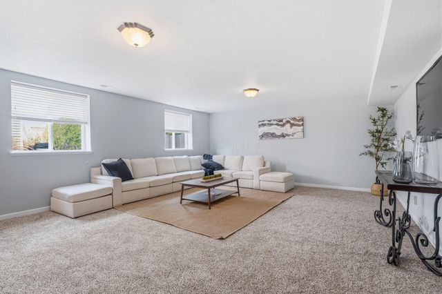 250 Durand Street, Pickerington, OH 43147