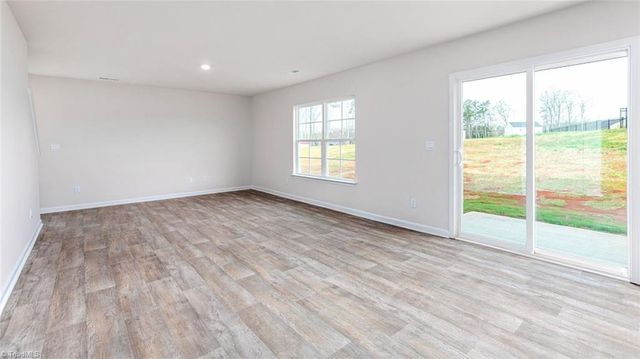 309 Zinnia Place, Lexington, NC 27295