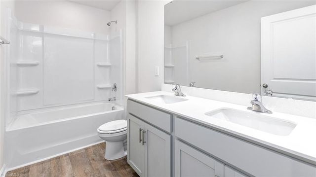 309 Zinnia Place, Lexington, NC 27295