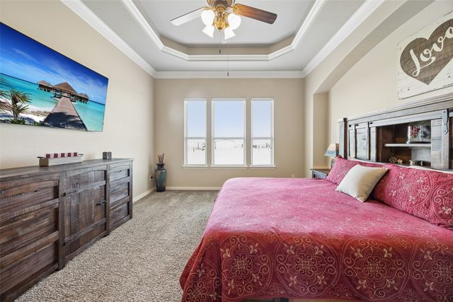 135 Stanford Lane, Springtown, TX 76082