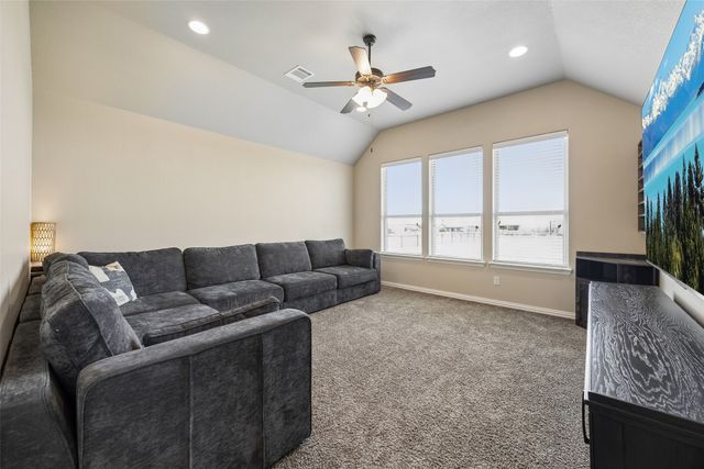 135 Stanford Lane, Springtown, TX 76082
