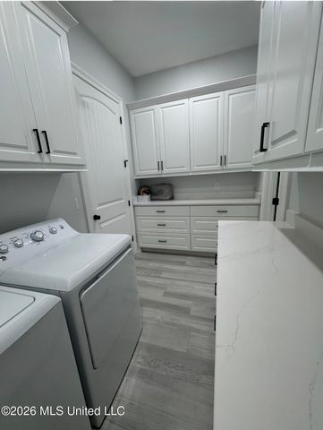 534 Stump Ridge Road, Brandon, MS 39047