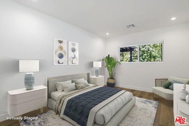 5900 Nita Avenue, Woodland Hills, CA 91367