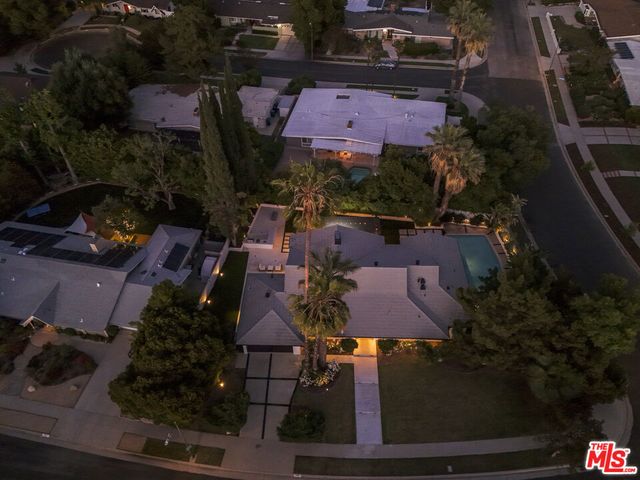 5900 Nita Avenue, Woodland Hills, CA 91367