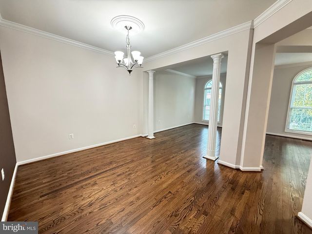 13627 CEDAR RUN LN, Herndon, VA 20171