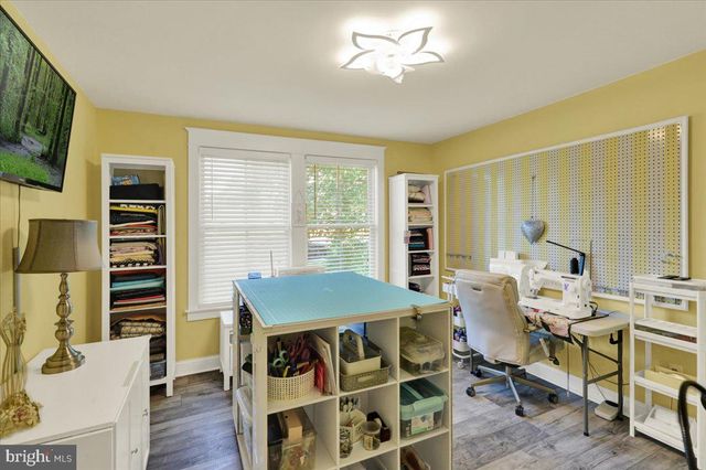 805 N CRESCENT AVE, Hamburg, PA 19526