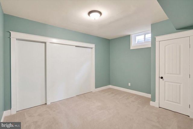 805 N CRESCENT AVE, Hamburg, PA 19526