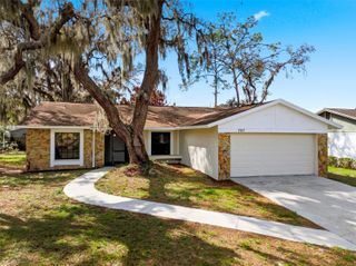 727 ISLETON DRIVE, Brandon, FL 33511