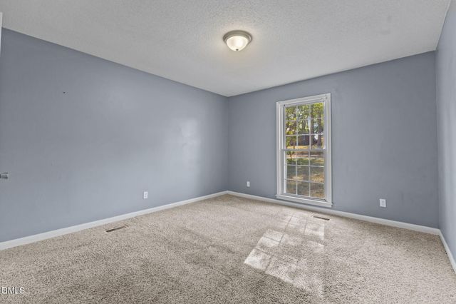 5308 Foxfire Road, Fayetteville, NC 28303
