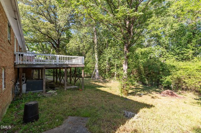 5308 Foxfire Road, Fayetteville, NC 28303