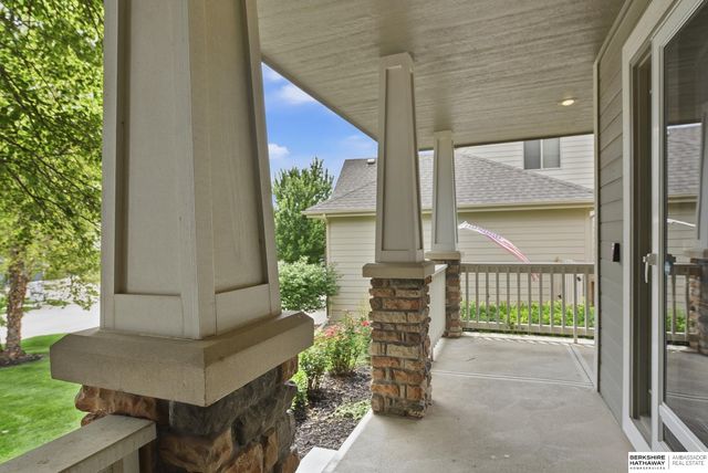 19302 Patterson Street, Omaha, NE 68135