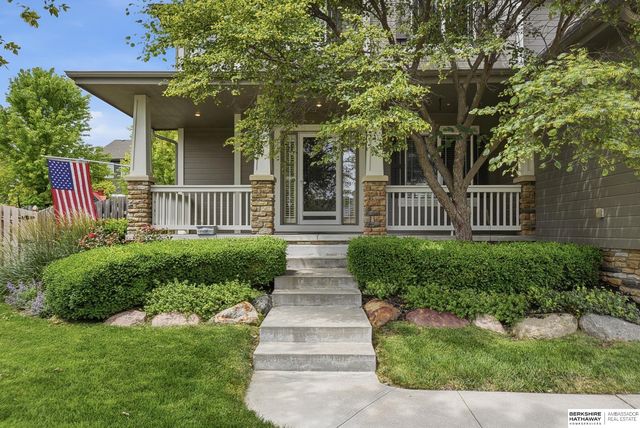 19302 Patterson Street, Omaha, NE 68135