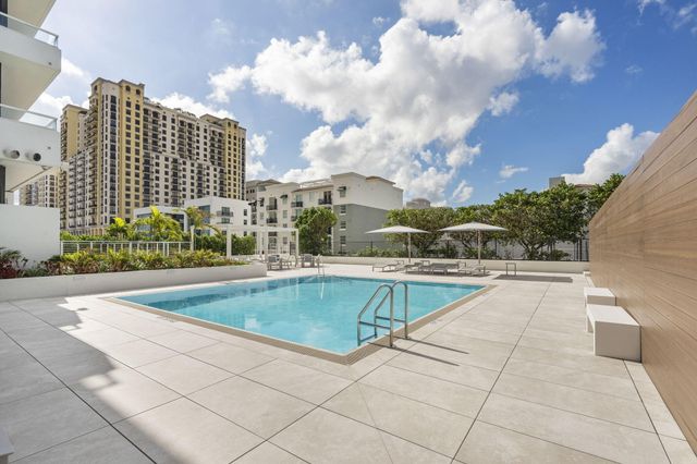 529 S Flagler Drive Th3e, West Palm Beach, FL 33401