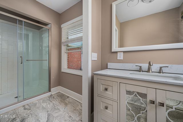1100 Wateree Street, Kingsport, TN 37660