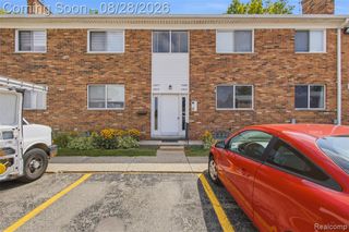29622 Hoover Road, Warren, MI 48093