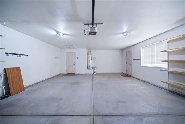 3960 N Diamond Drive, Kingman, AZ 86409