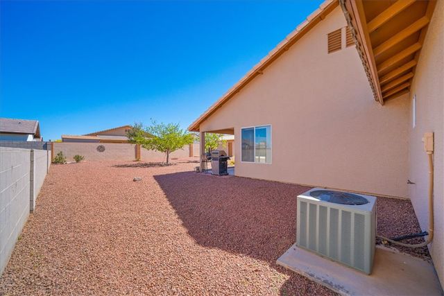 3960 N Diamond Drive, Kingman, AZ 86409