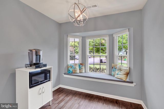 472 TRUMBULL CT, Newtown, PA 18940