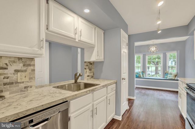 472 TRUMBULL CT, Newtown, PA 18940