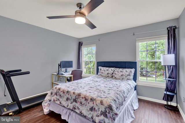 472 TRUMBULL CT, Newtown, PA 18940