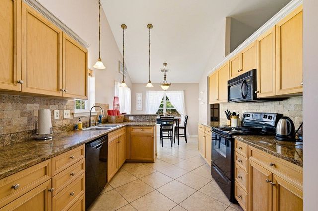 409 Harbour Reef Dr., Myrtle Beach, SC 29588