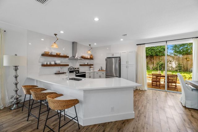 13531 Fountain View Boulevard, Wellington, FL 33414
