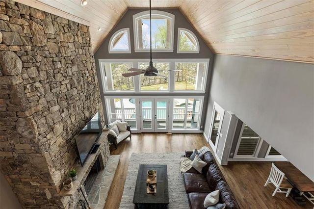 292 Etowah Drive, Dawsonville, GA 30534