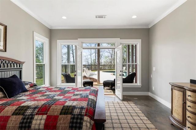 292 Etowah Drive, Dawsonville, GA 30534