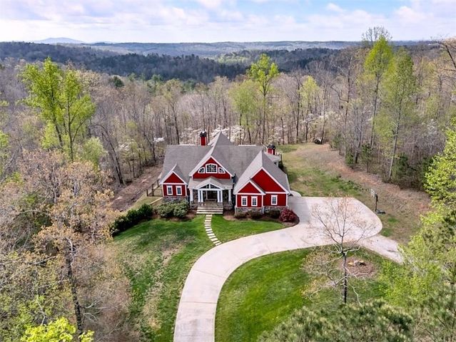 292 Etowah Drive, Dawsonville, GA 30534