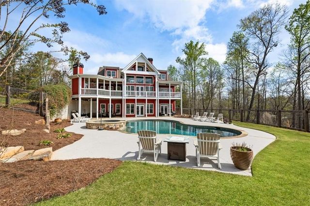 292 Etowah Drive, Dawsonville, GA 30534