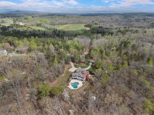 292 Etowah Drive, Dawsonville, GA 30534