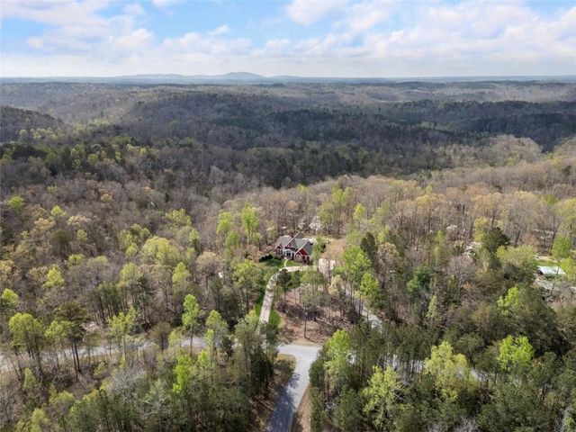 292 Etowah Drive, Dawsonville, GA 30534