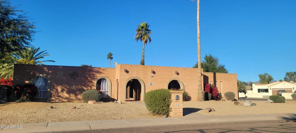 6748 E CAMINO SANTO --, Scottsdale, AZ 85254