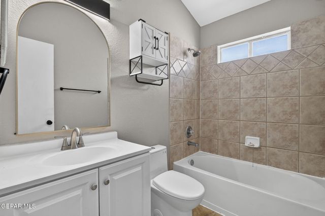9128 BUR OAK Circle, El Paso, TX 79907