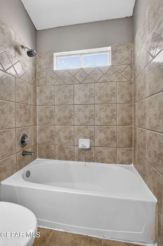 9128 BUR OAK Circle, El Paso, TX 79907