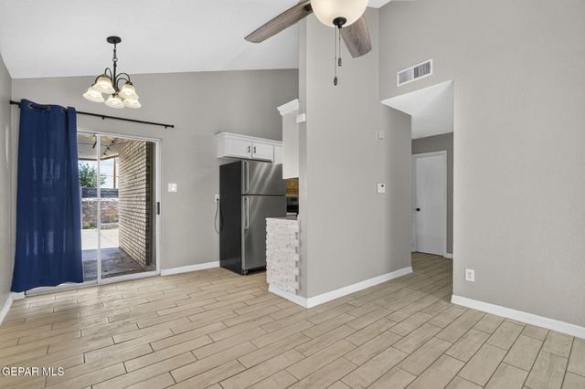 9128 BUR OAK Circle, El Paso, TX 79907