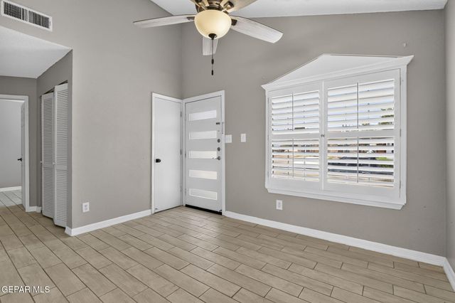9128 BUR OAK Circle, El Paso, TX 79907