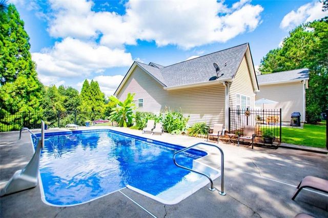 104 Hidden Lake Drive, Bremen, GA 30110